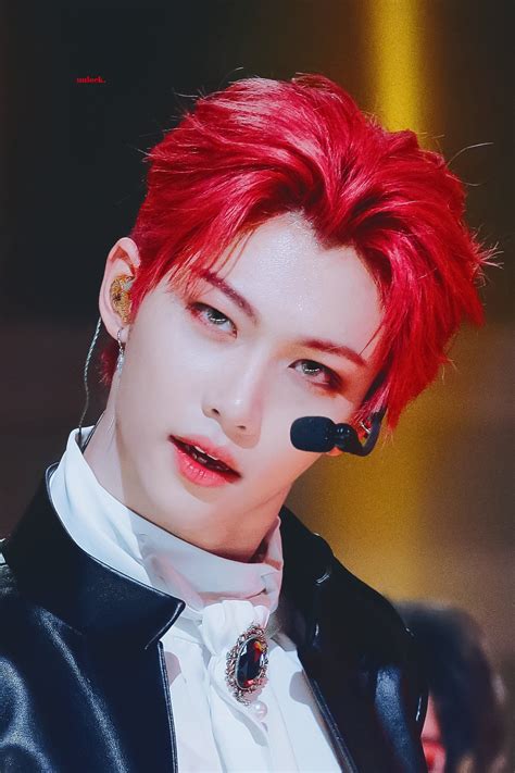 felix skz red hair